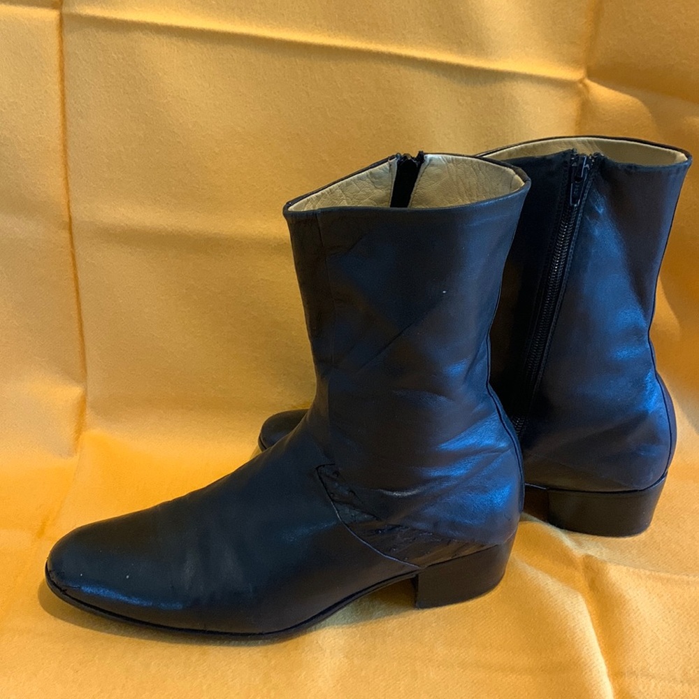 Men’s leather zip up Moreschi boots. Size 8.5 men’s